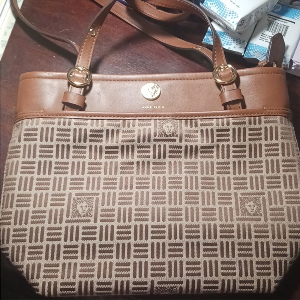 CUTE Anne Klein Geometric Brown and Tan Shoulder Bag Classic Pre Loved